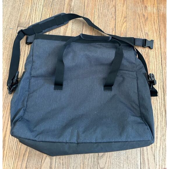 Adidas Wanderlust Team Bag Roll Down Tote Bag Dark Grey Weekend Bag - Picture 3 of 10